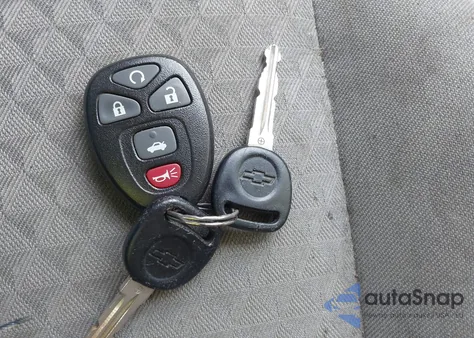 2006 Chevrolet Malibu Maxx Lt из США, поврежденный, VIN 1G1ZT61826F247671